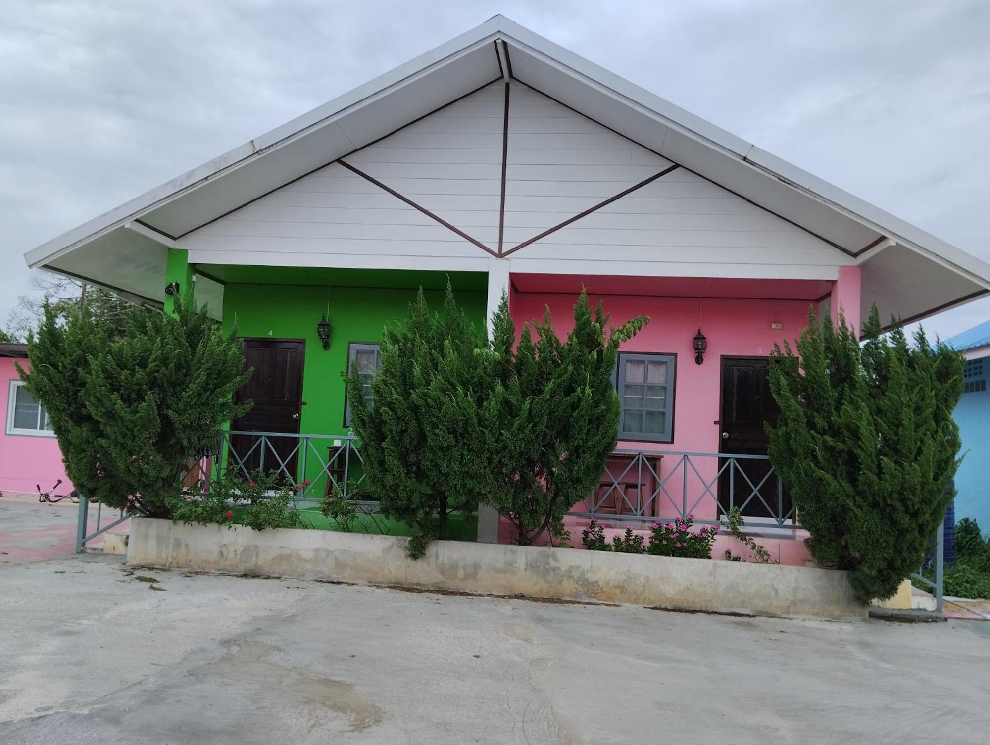 Chanakarn Guesthouse Sangkhla Buri Εξωτερικό φωτογραφία